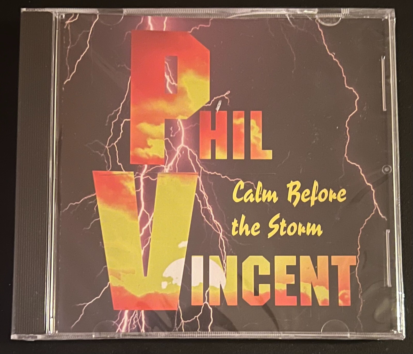 PHIL VINCENT - CALM BEFORE THE STORM - CD BRAND NEW