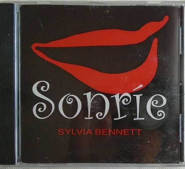 SYLVIA BENNETT - CD - Sonrie - BRAND NEW